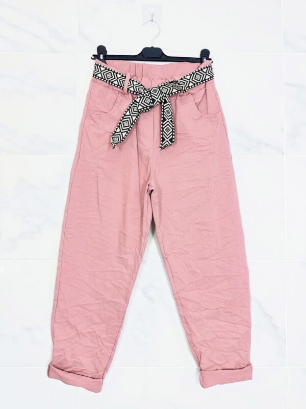 Pantalon magique coupe mom - Image 2