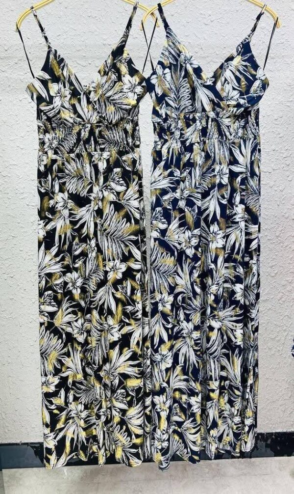 Robe longue feuilles or - Image 2