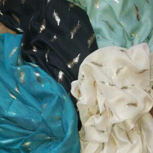 Foulard plumes